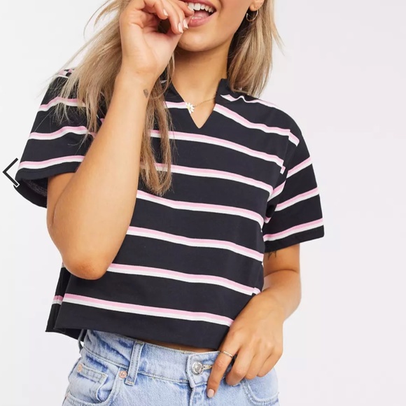 ASOS DESIGN boxy t-shirt w/notch neck in black with pink stripe - Picture 3 of 4